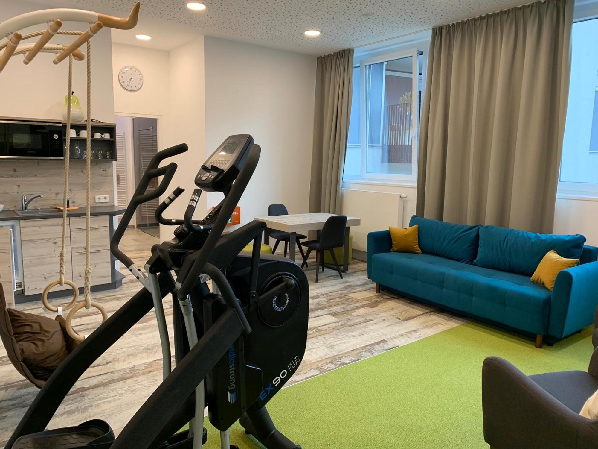 Aparthotel Backstage クーフシュタイン エクステリア 写真